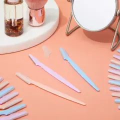 Glamlily 60 Pack Dermaplaning Tool for Facial Hair Removal, Dermablade Razor Shaver, 3 Colors, 6 in