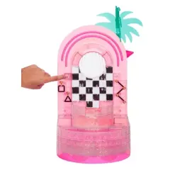 L.O.L. Surprise! Shine On Salon & Spa with 65+ Surprises