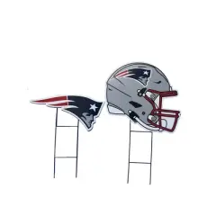 NFL New England Patriots 2pk Logo and Helmet Garden Stake Set