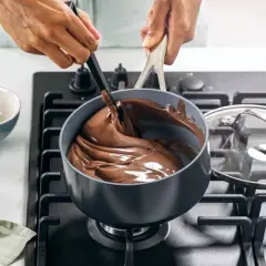 GreenPan Valencia Pro 2qt Saucepan with Lid Black