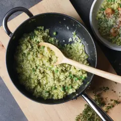 Rachael Ray 4qt Hard Anodized Nonstick Saucier Saucepan with Helper Handle and Lid Gray