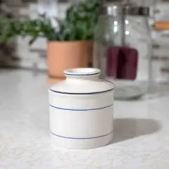 Lehman's Ancient Style Butter Crock, Traditional Stoneware Butter Keeper for Storing Fresh Soft Spreadable Butter, Classic Design, Airtight Seal