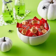 Reese's and Kit Kat Miniatures Milk Chocolate Assortment Candy Variety Pack - 33.36oz