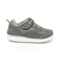Stride Rite Kids Unisex Adrian Sneaker | 3 | Grey