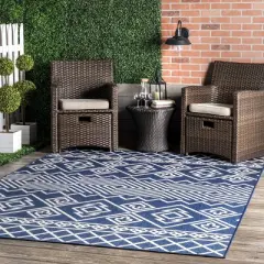 nuLOOM Celine Aztec Indoor/Outdoor Area Rug