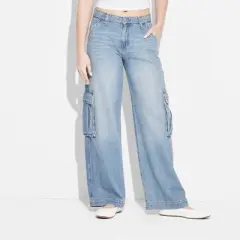 Women's Mid-Rise Wide Leg Cargo Baggy Jeans - Wild Fable&trade;