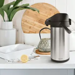 Brentwood 3.5 Liter Airpot Hot & Cold Drink Dispenser