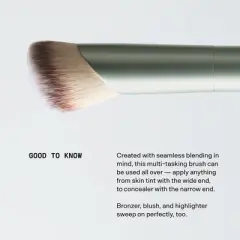 Versed Face Diffuser Multi-Tasking Brush