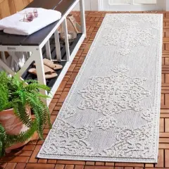 Global GLB228 Power Loomed Area Rug - Safavieh