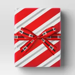 30&rdquo; 90 sq ft Christmas Roll Wrap Red/White/Silver Diagonal Stripes - Wondershop&trade;