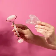 Face Roller & Gua Sha Tool Kit, Anti-Aging Facial Roller for Wrinkles, Puffiness & Lymphatic Drainage, Jade Gua Sha for Face & Skin Detox, M3