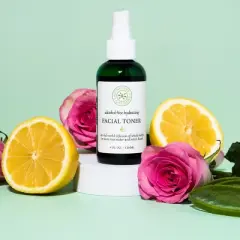 Honeybee Gardens Hydrating Facial Toner / Setting Spray 4 fl. Oz.
