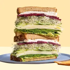 Tillamook Medium White Cheddar Thin Cheese Slices - 8oz/16 slices