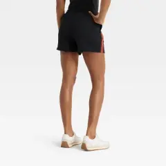 Women's Formula 1 Graphic Shorts - Black/Red