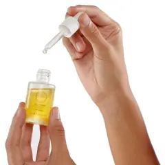 Botanics Organic Facial Oil - .84 fl oz