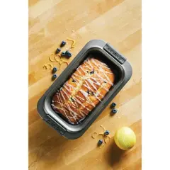Anolon Advanced Bakeware 9" x 5" Nonstick Loaf Pan with Silicone Grips Gray: Bread & Meatloaf Pan, Soft-Grip Handle