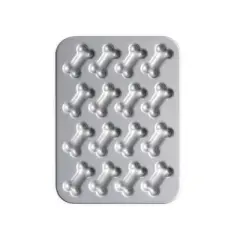 Nordic Ware Puppy Love Treat Pan Blue