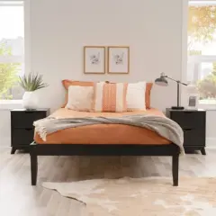 Powell Pensy Platform Bed and 2 Nightstands