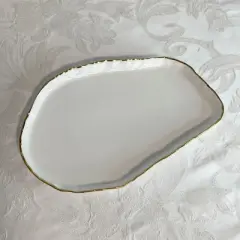 Jiallo 12" Simplicity Collection White Porcelain Gold Trim Freestyle Oval Shape Tray