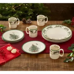 Spode Christmas Tree Collection Holly Mugs, Set of 4 - 9 Oz. Fine Earthenware Cups with Festive Holly Accents - Dishwasher, Microwave & Freezer Safe