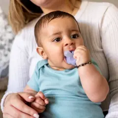 Tommee Tippee Ultra-Light Silicone Baby Pacifier 18-36m - Blue/Green - 4pk