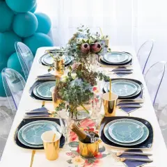 Jollity & Co. - Feliz Cumplea&ntilde;o Dinner Plates in Blue - Pack of 8 Paper Plates