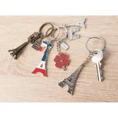 Juvale 6 Pack Paris Keychain, France Souvenir Gift, Eiffel Tower, French Flag, and Arc de Triomphe Metal Key Rings