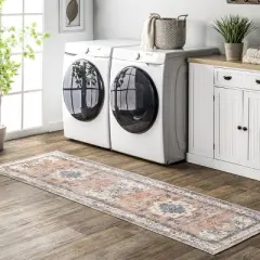 nuLOOM Eleanor Machine Washable Distressed Medallion Area Rug