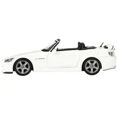 Honda S2000 Type S Convertible Grand Prix White Limited Edition to 3000 pieces 1/64 Diecast Model Car by True Scale Miniatures