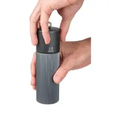 Peugeot | Line Salt Mill, Aluminum + Beechwood, Carbon, 18 cm - 7 in