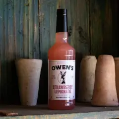 Owens Live Nation Strawberry Lemonade 32 FL OZ