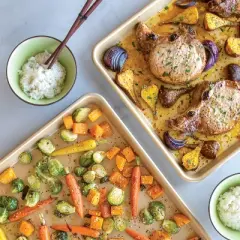 Nordic Ware Naturals&reg; Nonstick Half Sheet Pan Set of 2