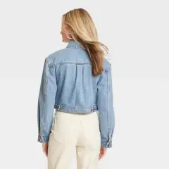 Women's Cropped Denim Jacket - Universal Thread&trade; Medium Wash