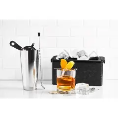 Lemonsoda Crystal Clear Ice Cube Maker Tray - Eight 2" Squares Ice Cube Mold