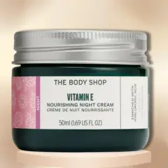 The Body Shop - Night Cream Vitamin E | An intensely moisturising Night Cream, clinically proven to provide 72hr hydration. - (1.69 oz)