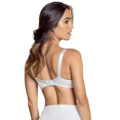 Leonisa  Classic Lace Ballet Back Underwire Bra -