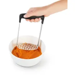 OXO Smooth Potato Masher: Stainless Steel & Plastic, Dishwasher-Safe, Black, Good Grips, Best Masher, 7.2" Length