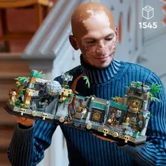 LEGO Indiana Jones Raiders of the Lost Ark Temple of the Golden Idol Building Kit 77015