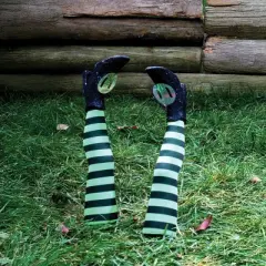 Fun World Witch Legs Yard Stakes Green/Black Halloween D&eacute;cor