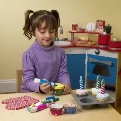 Melissa & Doug Bake and Decorate Wooden Cupcake Play Food Set