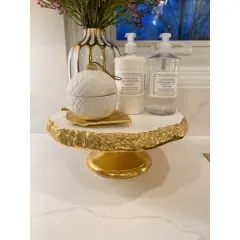 Classic Touch White Marble Cake Tray on Gold Stem