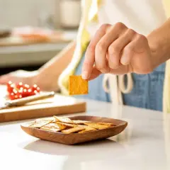 Munchkin Milkmakers Lactation 6pk Cheddar Crisps for Breastfeeding Moms - 6oz/6ct