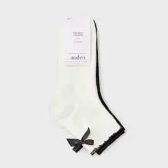 Women's Scallop Edge Bow Ultra Soft Rib-Knit 2pk Ankle Socks - Auden&trade; Ivory/Black 4-10