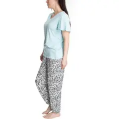 Hanes Womens Step Into Spring Jogger Pajama Set