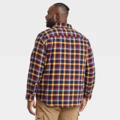 Men's Big & Tall Standard Fit Long Sleeve Collared Button-Down Shirt - Goodfellow & Co&trade;