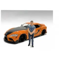 "Car Meet 3" Figurine 4 for 1/24 Scale Models by American Diorama