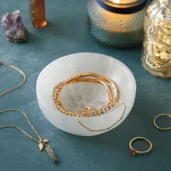 WellBrite 4-Inch Selenite Charging Bowl for Cleansing, Recharging Crystals and Healing Stones, Meditation, Spiritual Awareness, Home Decor