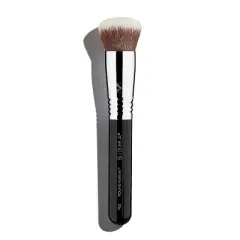 Sigma Beauty F82 Round Kabuki&trade; Brush