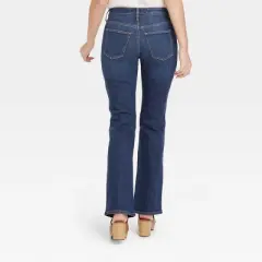 Women's High-Rise Bootcut Jeans - Universal Thread&trade;