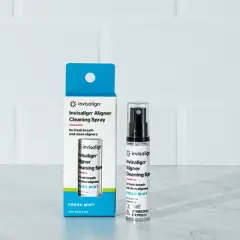 Invisalign&trade; Aligner Cleaning Spray